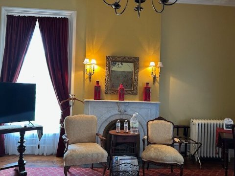 拉格兰德宅邸家庭旅馆-官方