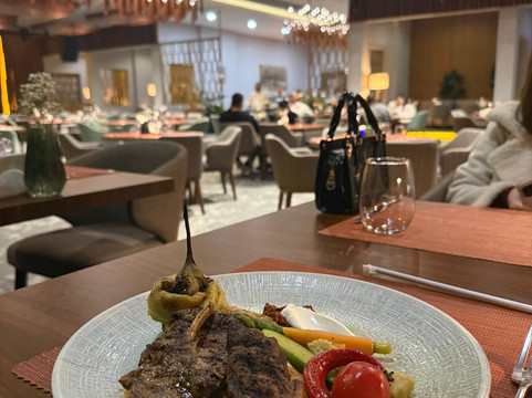 伊斯凯莱阿尔金酒店主图