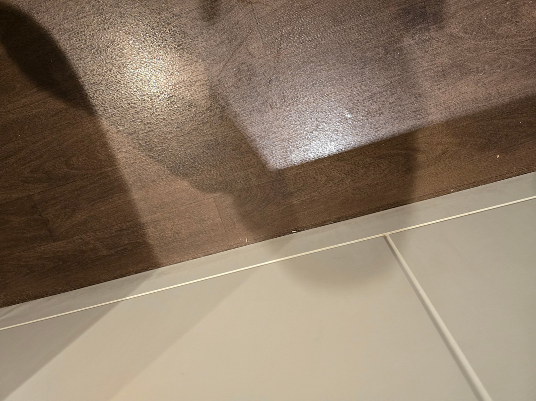 彭里斯市普瑞米尔酒店主图