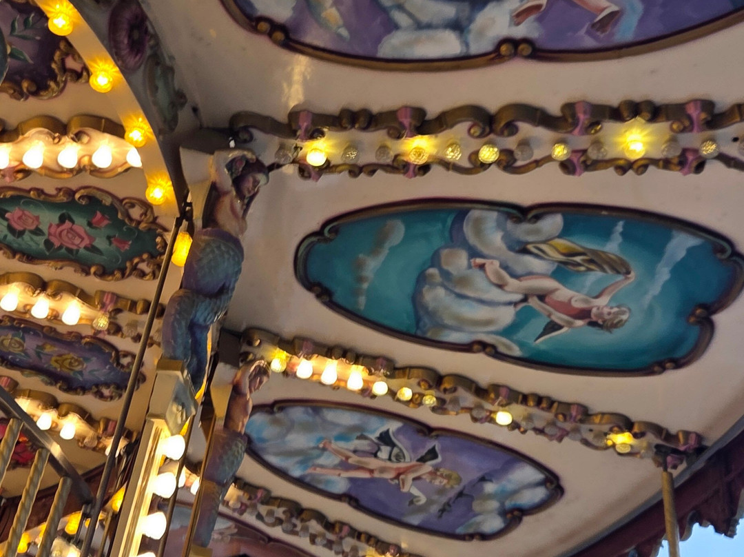 Carrousel 1990-Cauterets必去景点