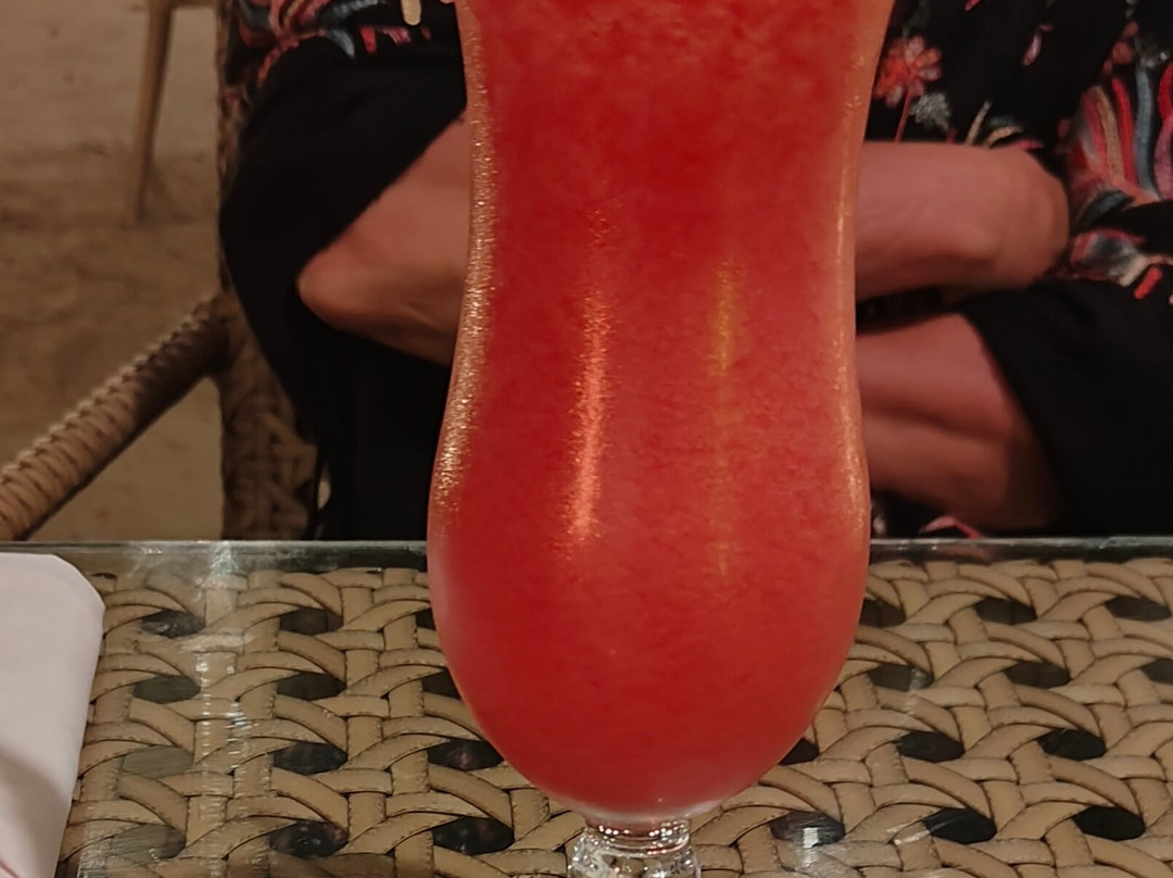 Mahogany Beach Bar & Restaurant主图