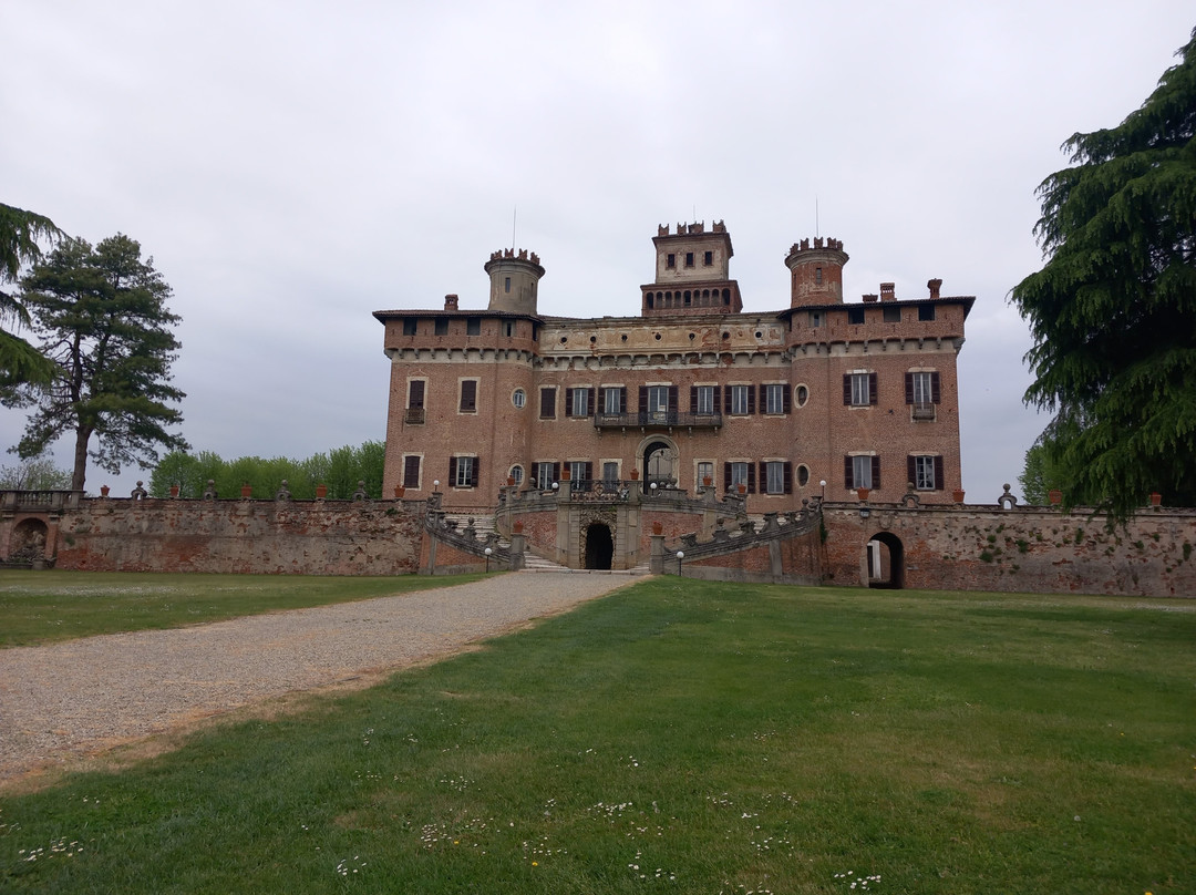 Castello Di Chignolo Po-Chignolo Po必去景点