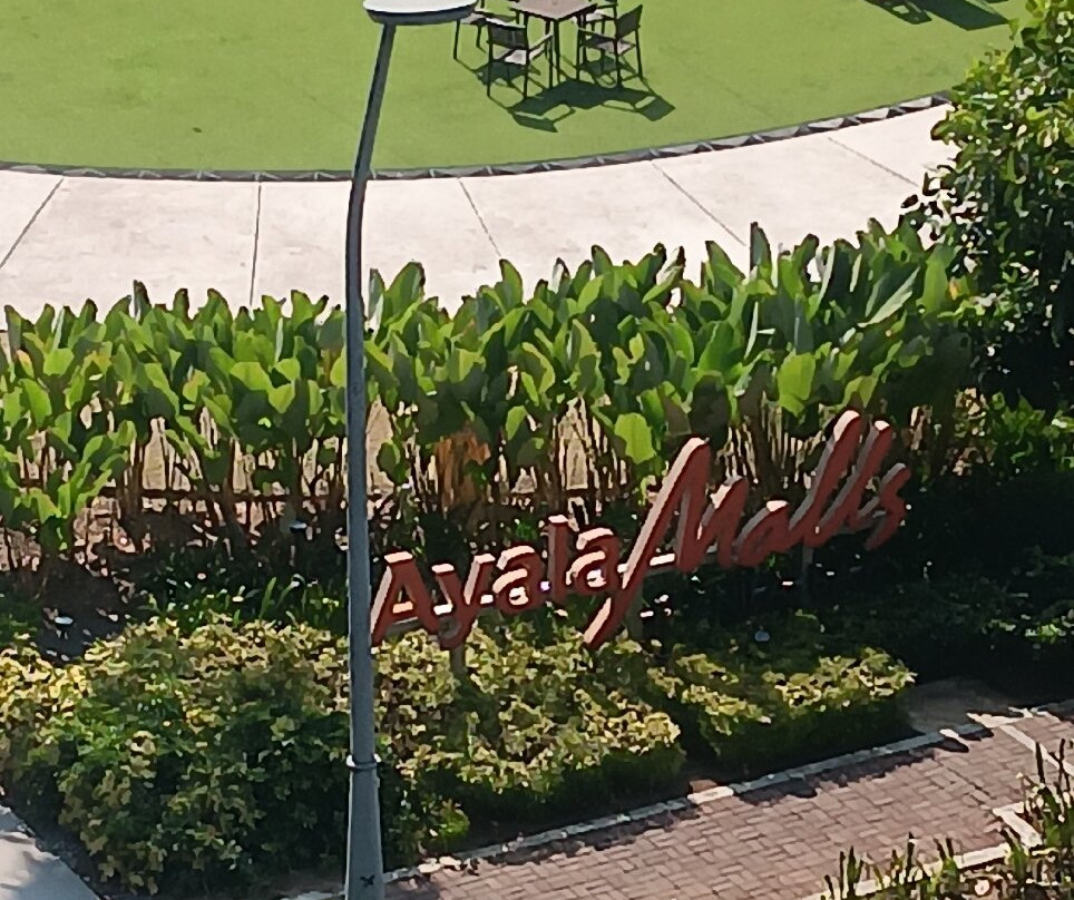 Ayala Malls Manila Bay-帕拉纳克市必去景点