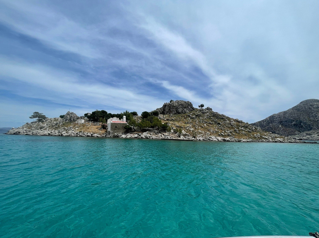 Alkyoni Rent A Boat Symi-Ano Symi必去景点
