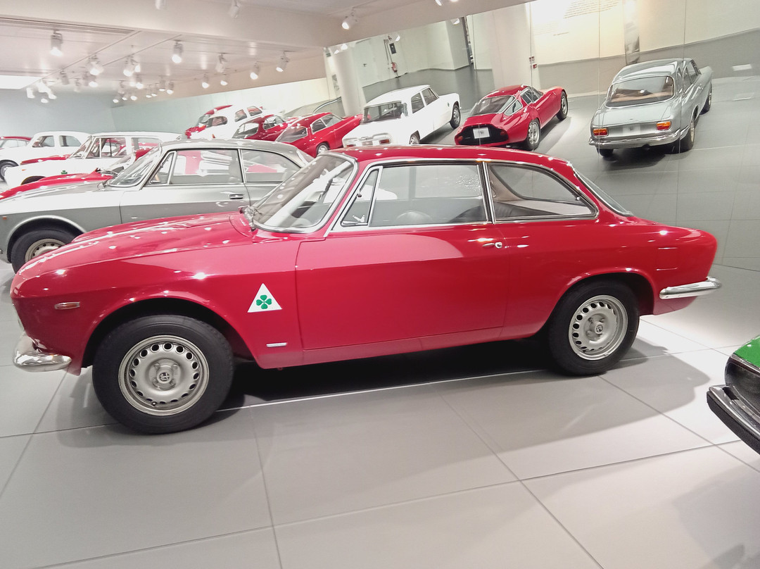 Museo  Alfa Romeo-阿雷塞必去景点