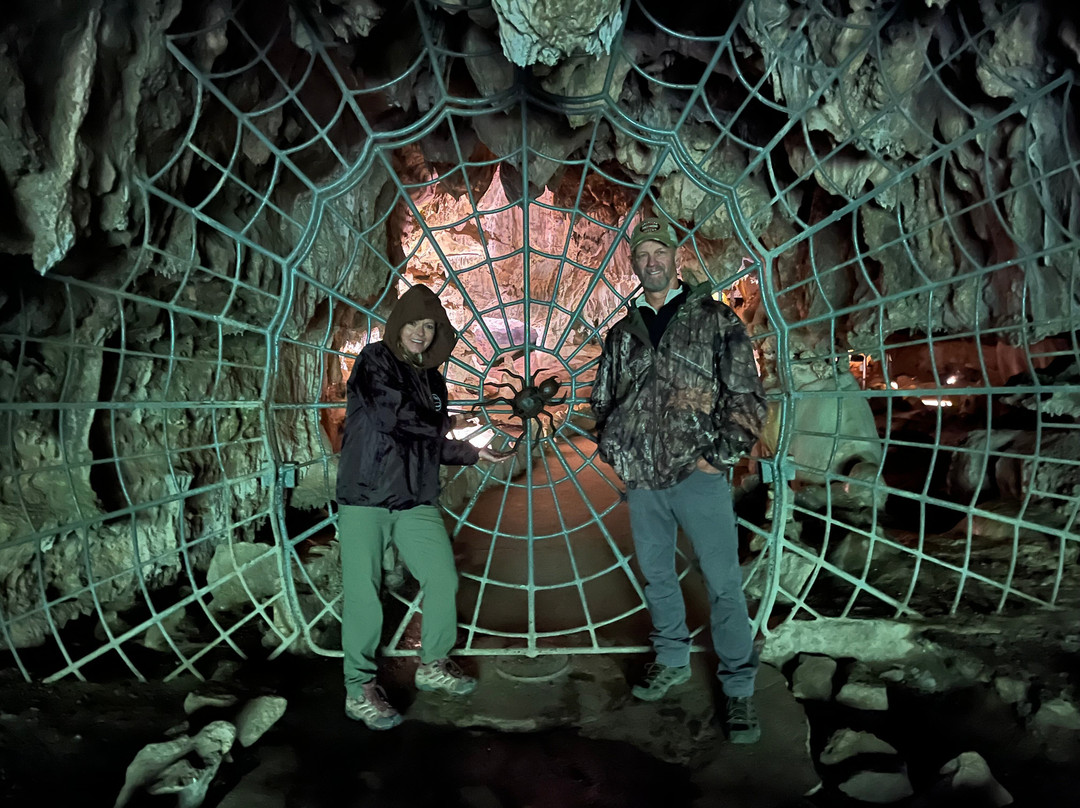 Crystal Cave-红杉&国王峡谷国家公园必去景点