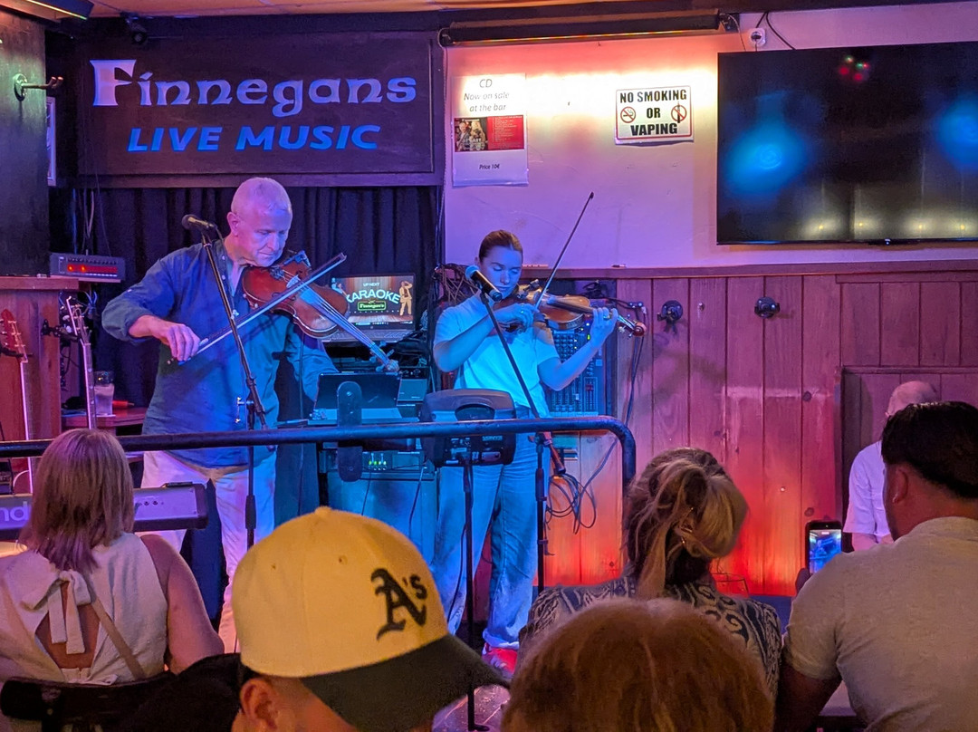 Finnegan's Live Music Irish Pub-马加洛夫必去景点
