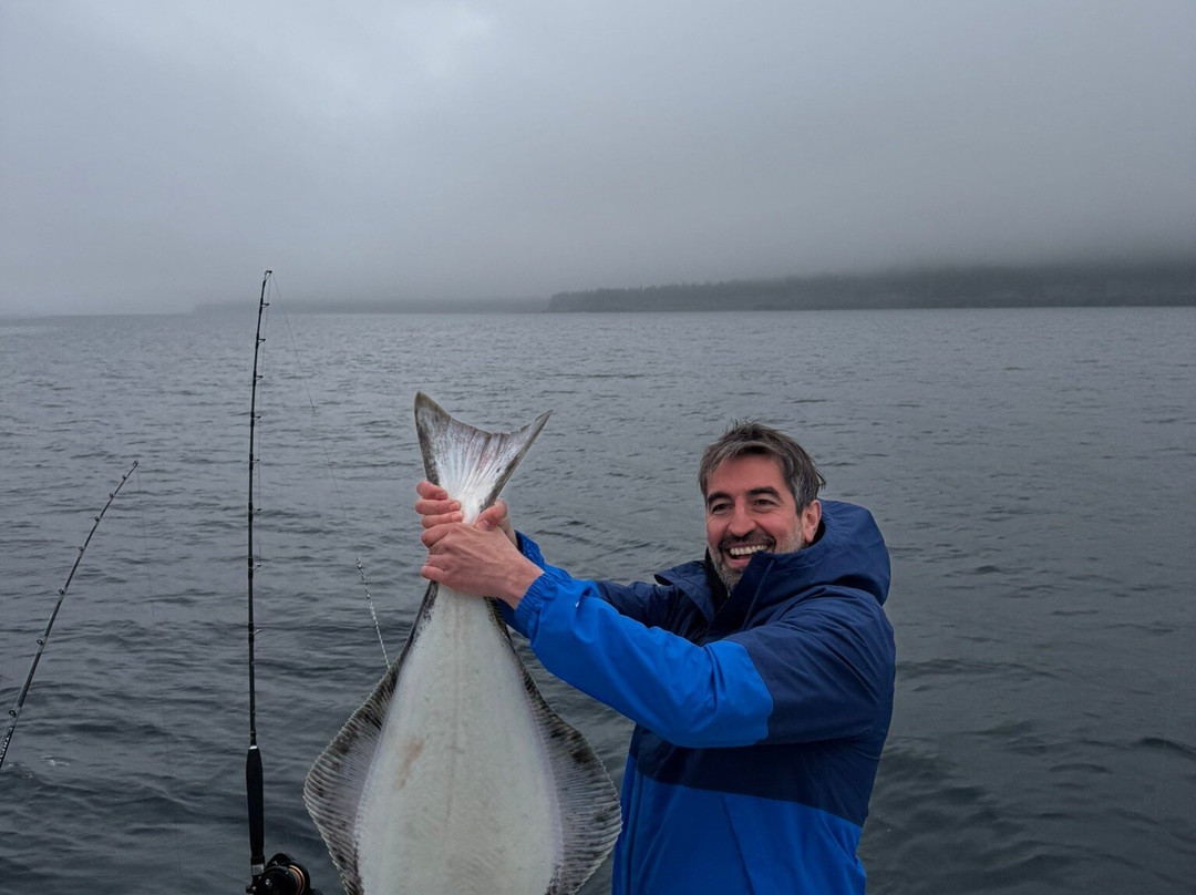 North Country Charters-荷马必去景点