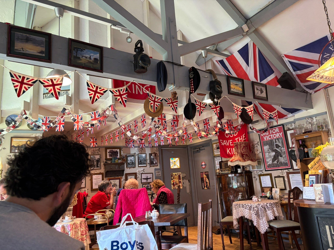 The Blitz Tea Room and Jazz Lounge