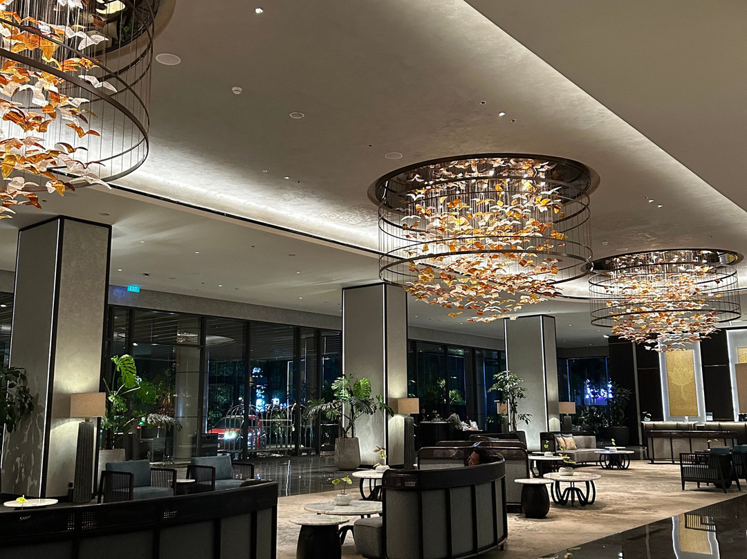 三宝垄帕德玛酒店主图