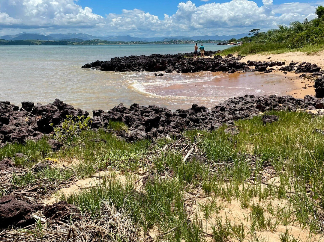 Praia dos Castelhanos-Anchieta必去景点