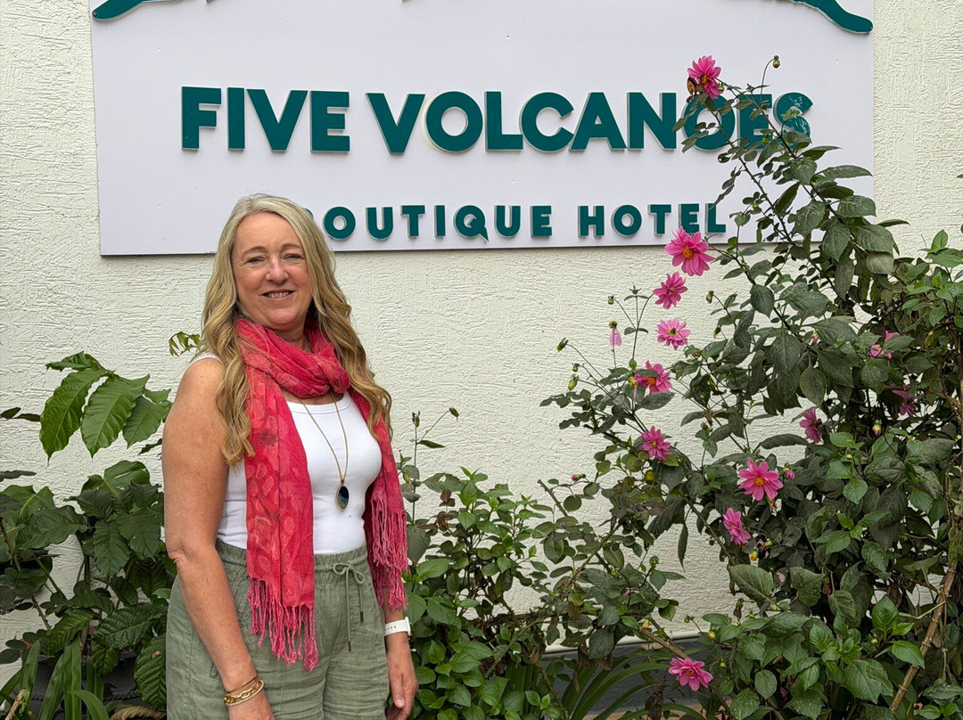 Five Volcanoes Boutique Hotel主图