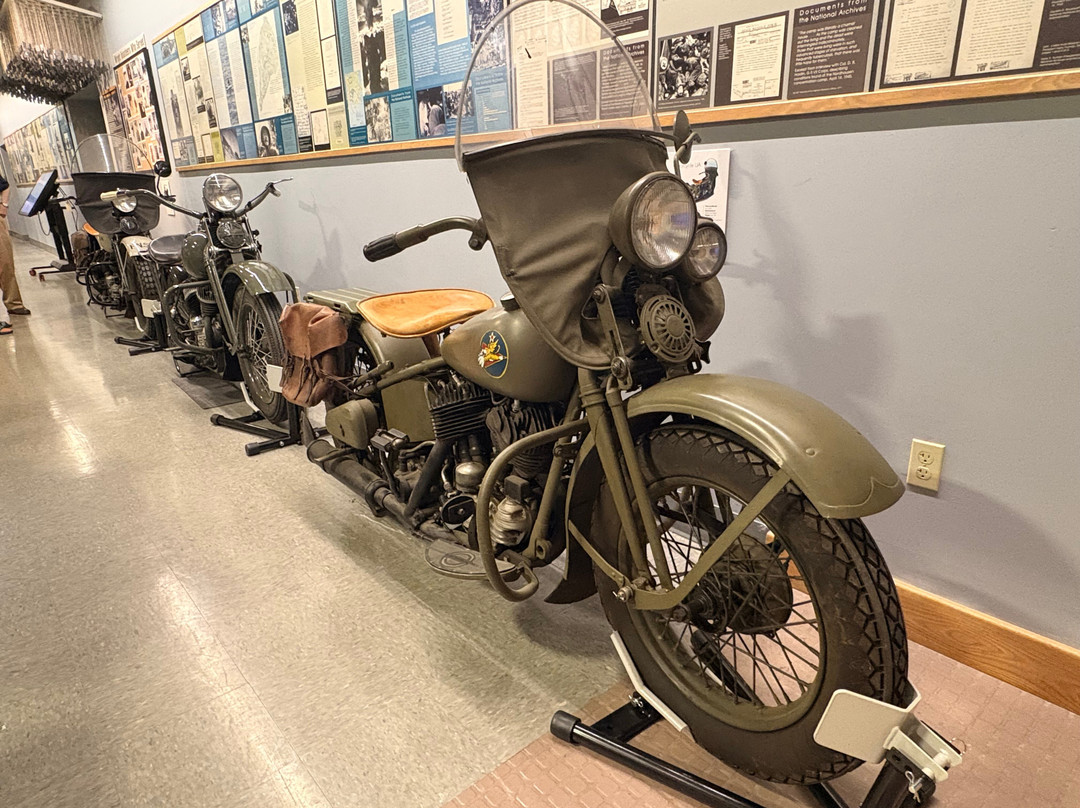 Wright Museum of WWII-沃尔夫伯勒必去景点