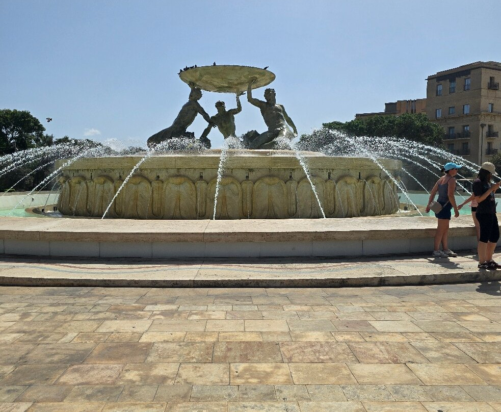 Triton Fountain-瓦莱塔必去景点