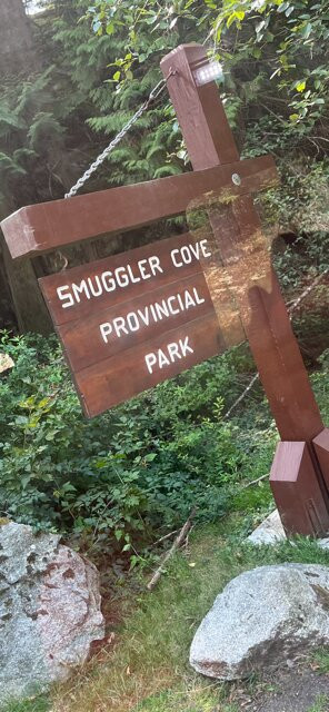 Smuggler Cove Marine Provincial Park-Halfmoon Bay必去景点
