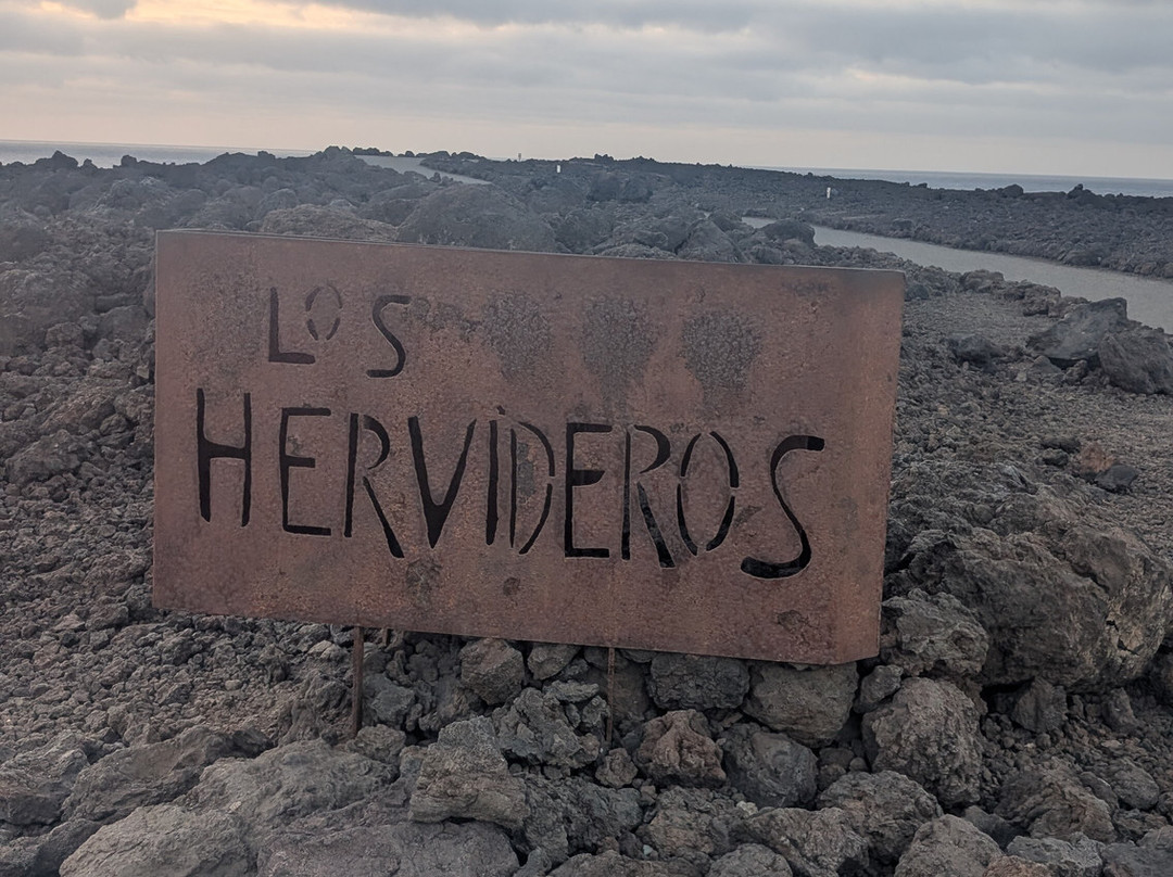Los Hervideros-兰萨罗特必去景点