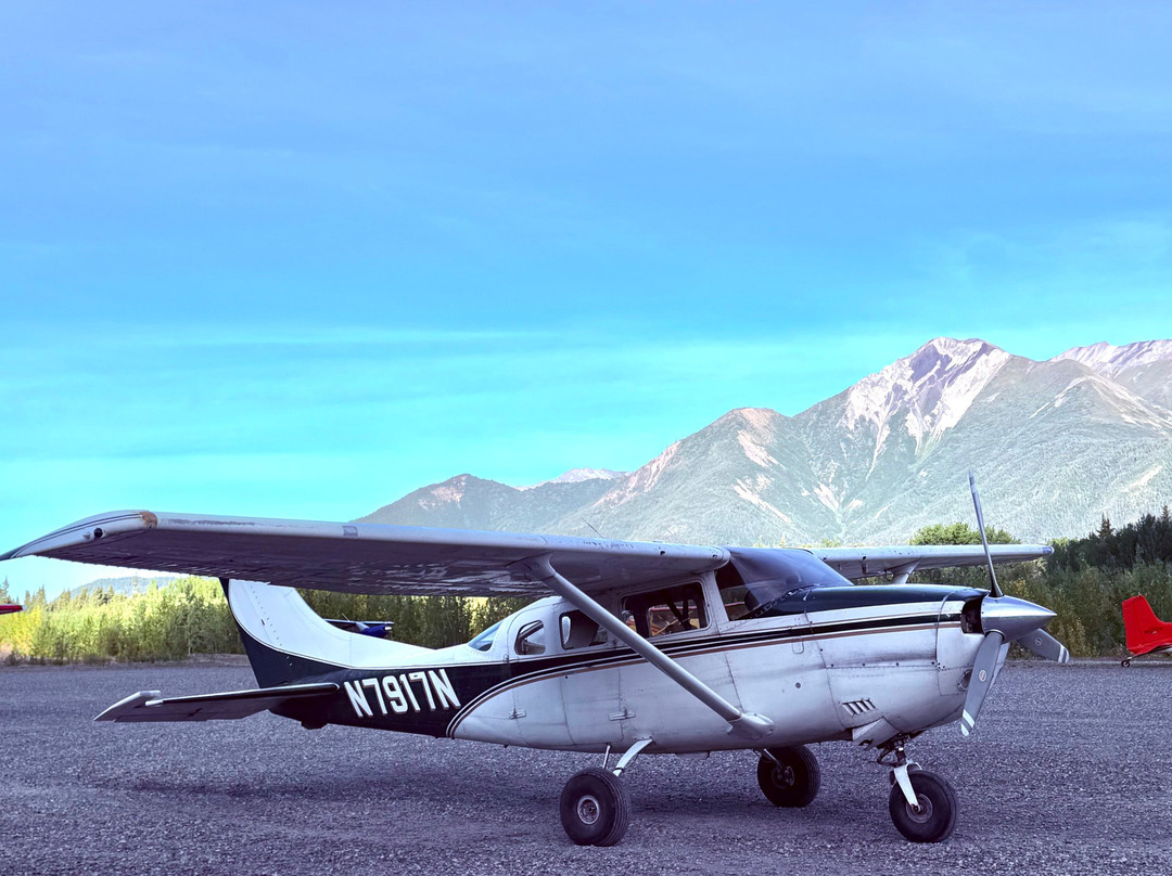Wrangell Mountain Air-McCarthy必去景点