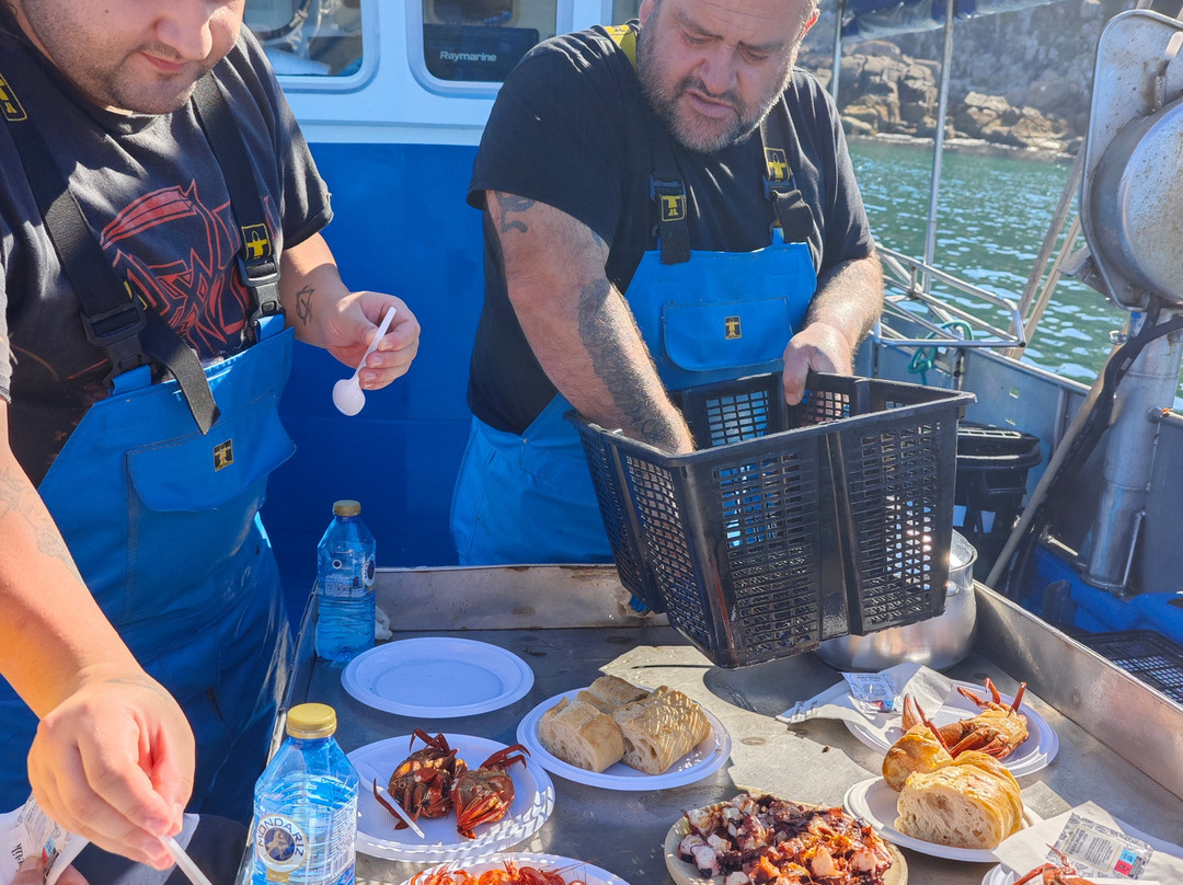 Pesca Turismo Campelo Combarro-Combarro必去景点