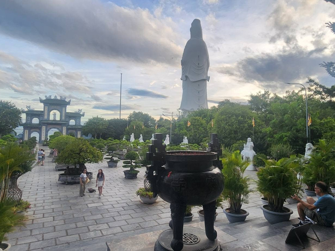 Quang Easyrider - Day Tours-岘港必去景点
