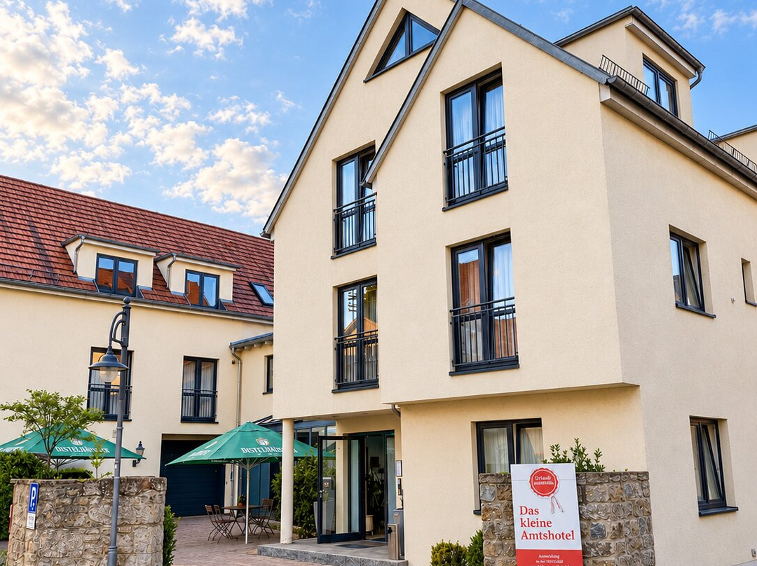 Das kleine Amtshotel主图