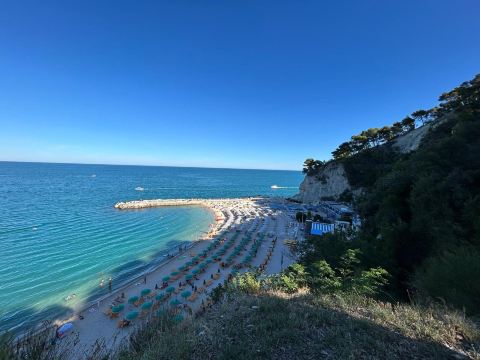 Hotel "Il Parco" B&B Sirolo-旅行者