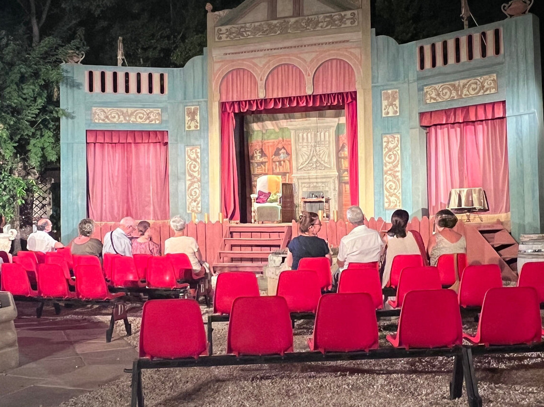 L'Illustre Théâtre de Pézenas-佩兹纳斯必去景点
