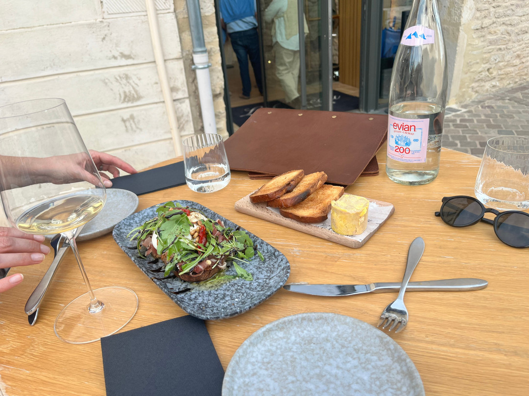 Caveau De L'hotel Les Charmes