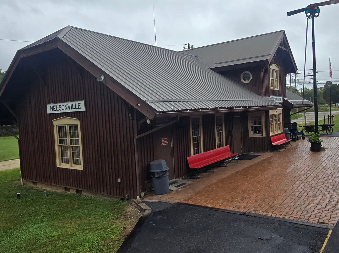Hocking Valley Scenic Railway-Nelsonville必去景点