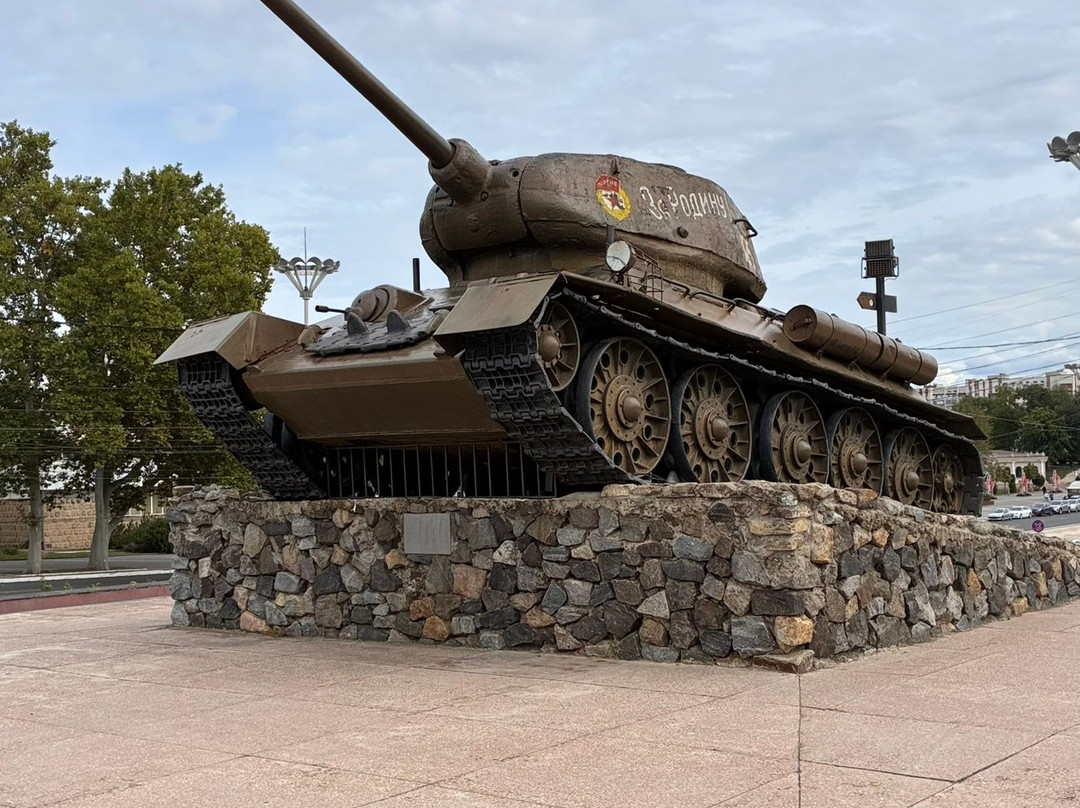The Tank Monument-Tiraspol必去景点