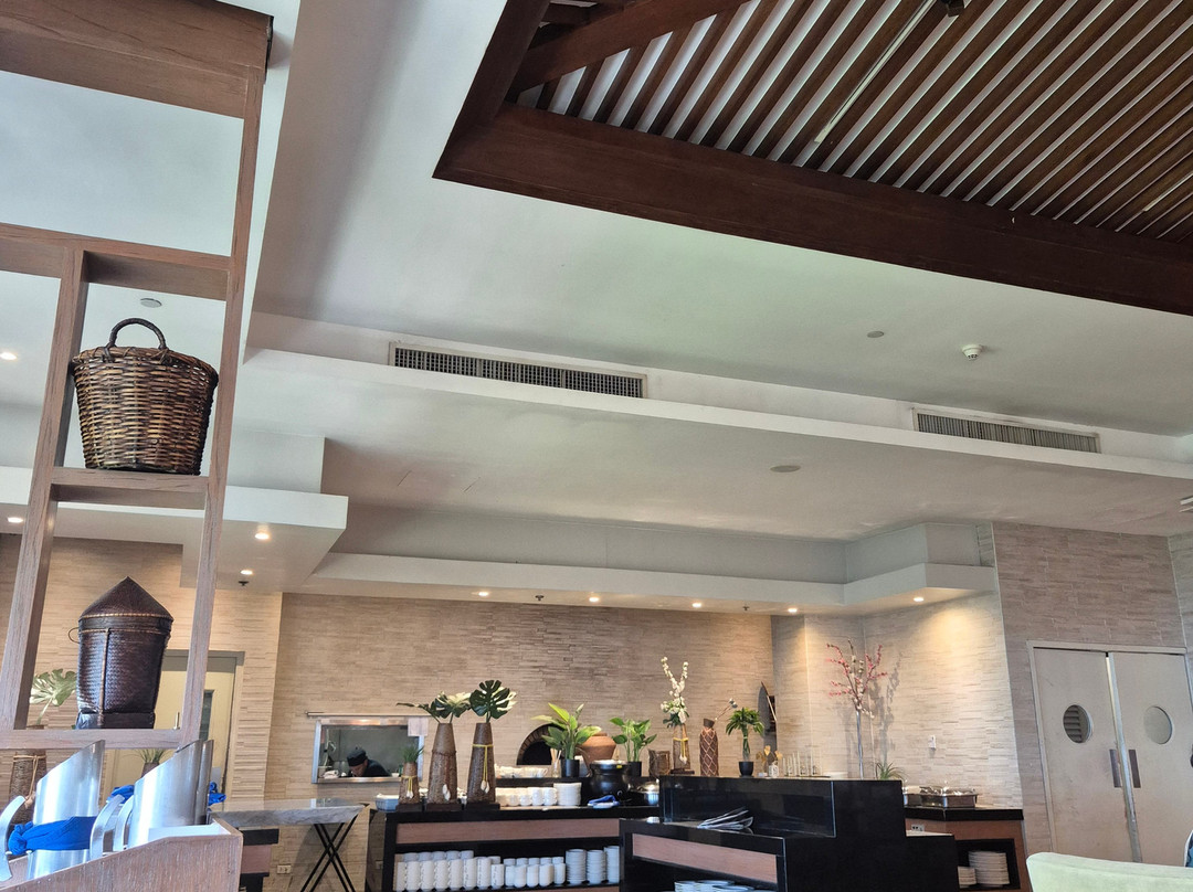 卡威特香叶酒店主图