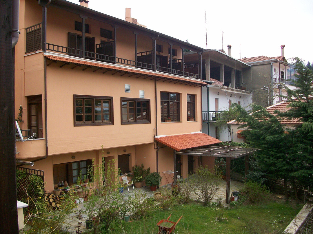 Parapotamos酒店住宿-Papanastassiou Hotel
