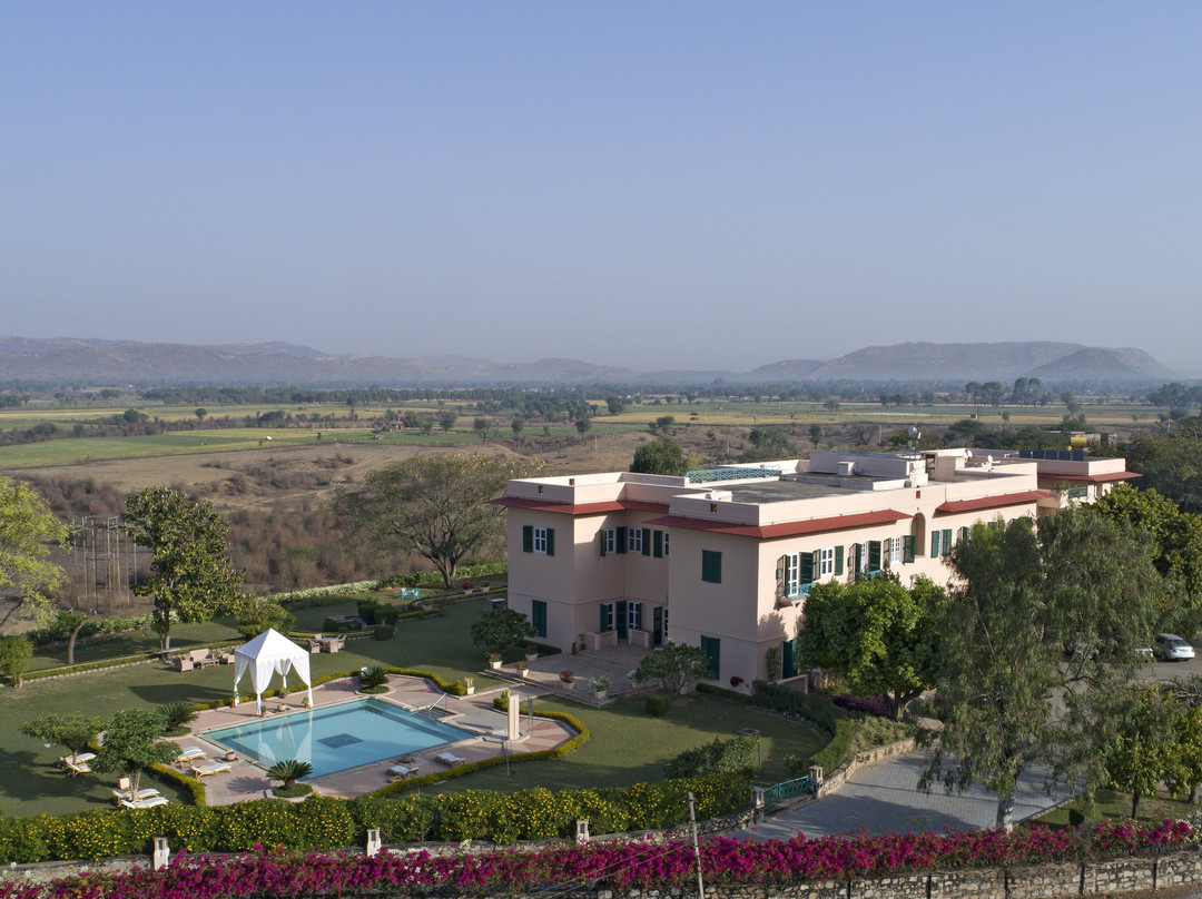 拉姆格尔港威酒店主图