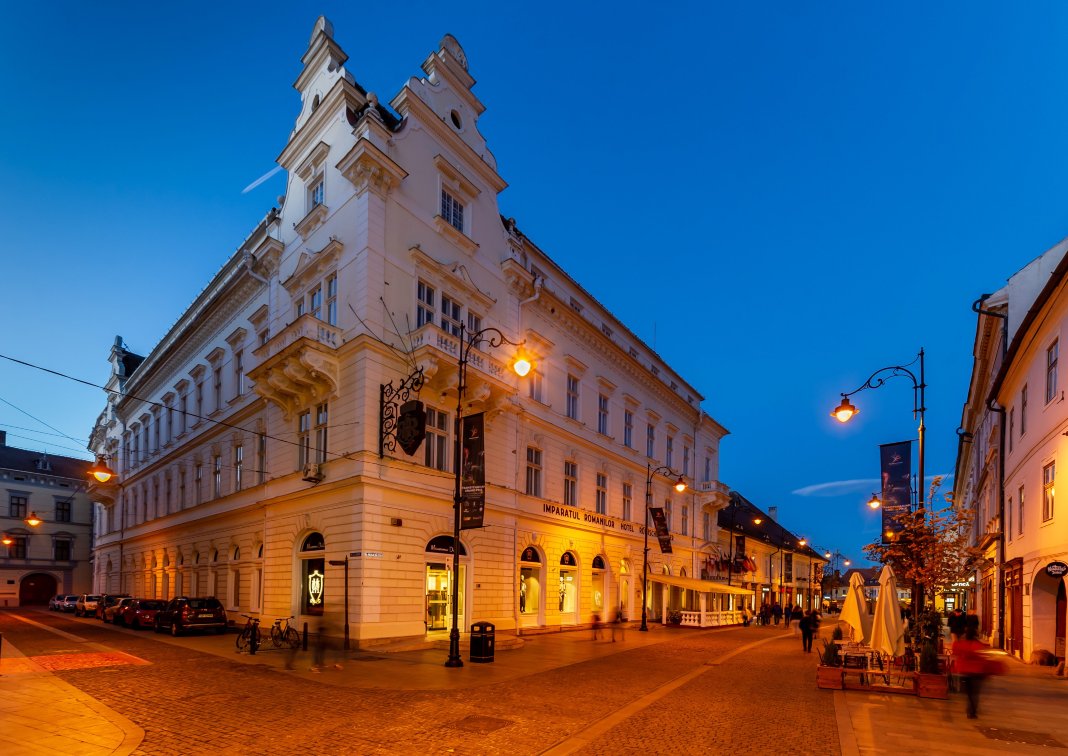 罗马尼勒伊姆帕拉图酒店-官方