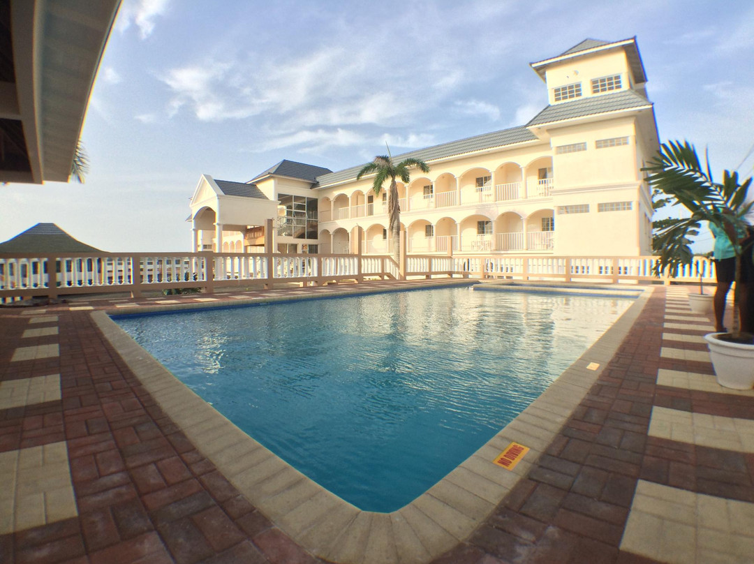 Glistening Waters Hotel & Attraction