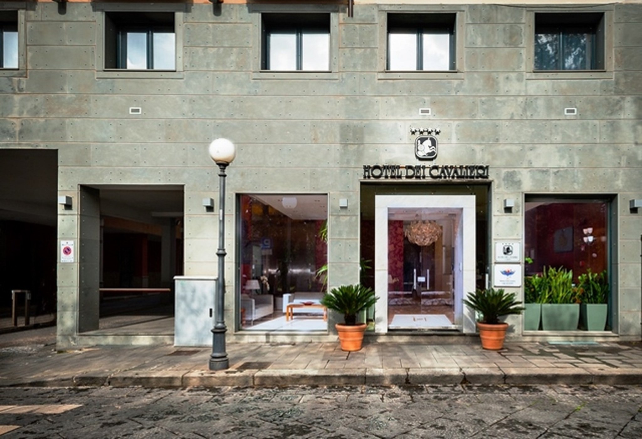 卡塞塔卡瓦列利酒店-官方
