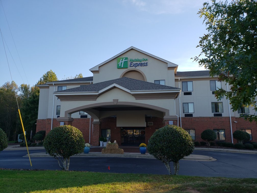 Holiday Inn Express Forest City by IHG-官方