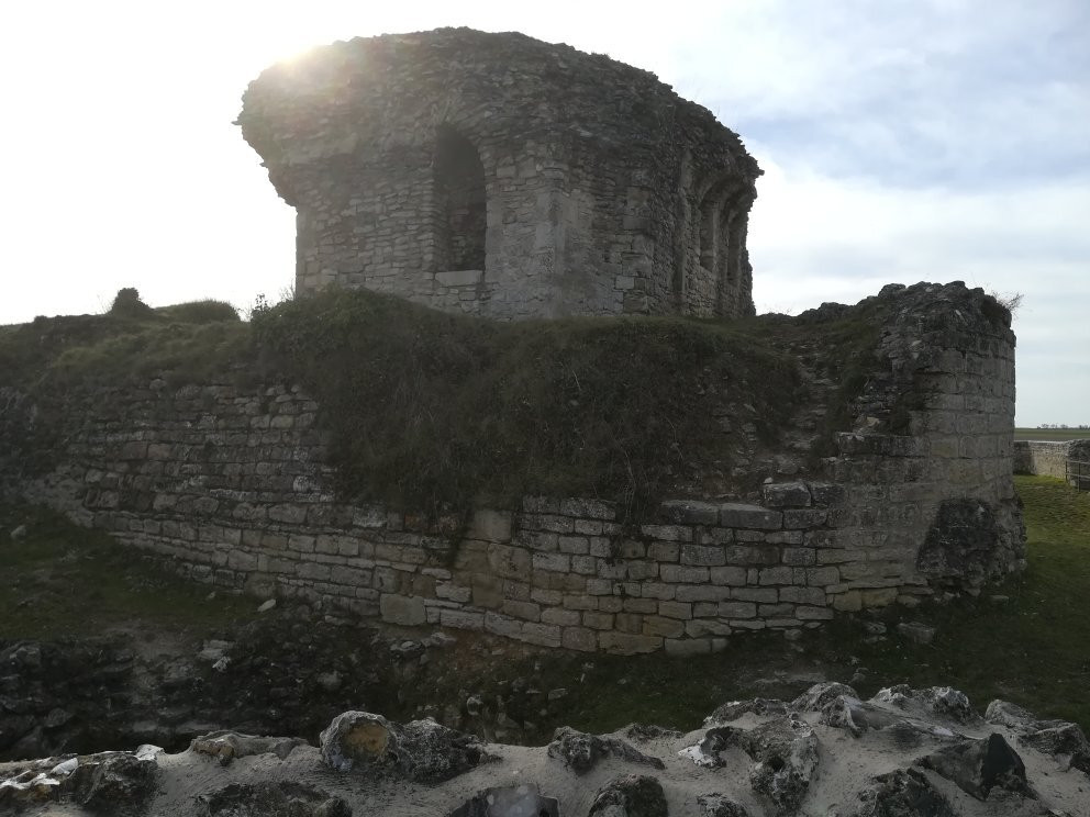 Château D'ivry La Bataille