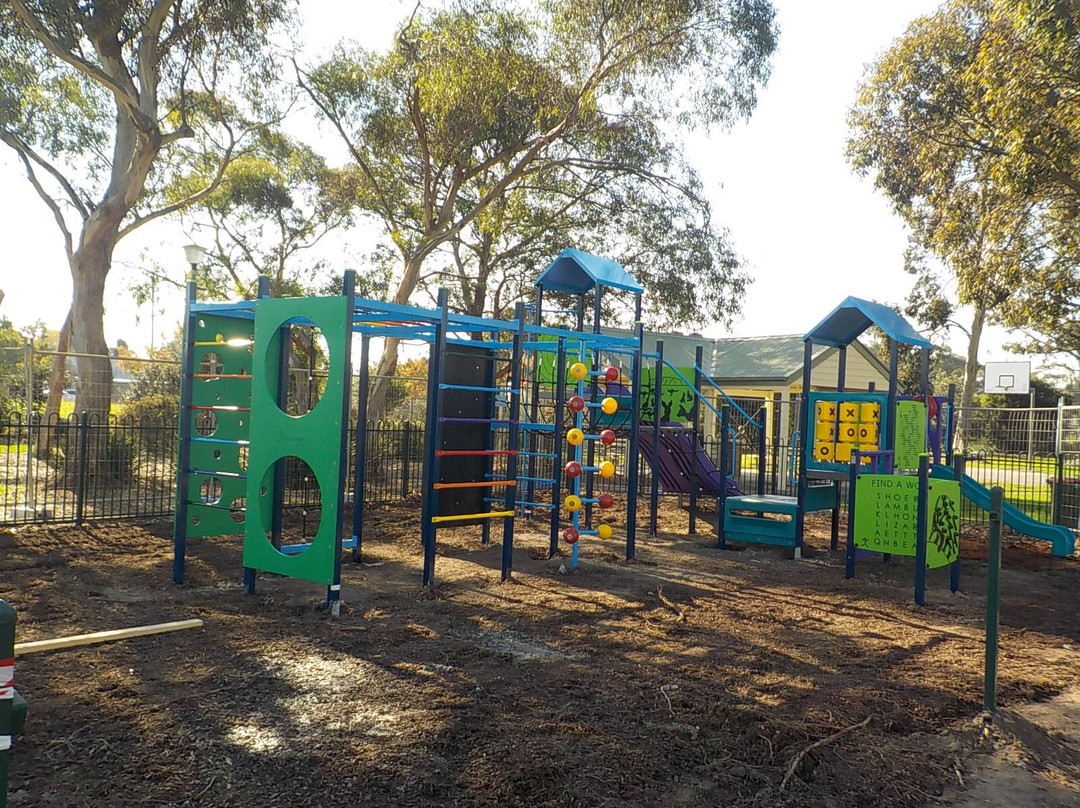 Memorial Park Longwarry-Longwarry必去景点