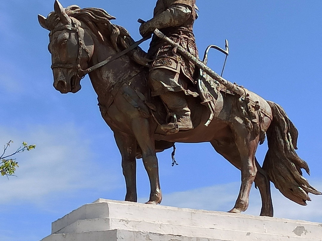 Monument to Ubashi Khan-Elista必去景点