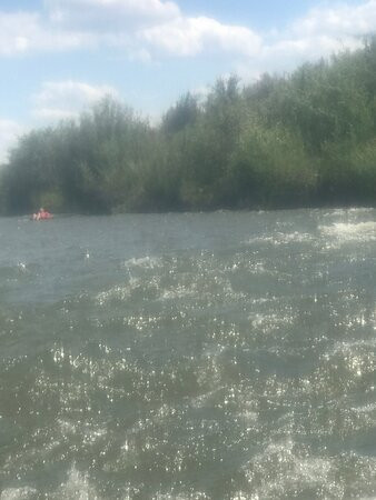 Barefoot Tubing-Morgan必去景点