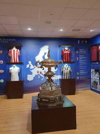 El Real Sporting de Gijón y las Reliquias Perdidas景点图片