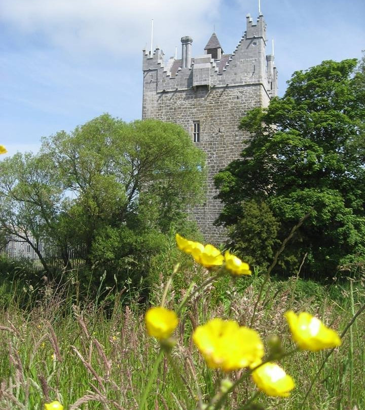 Claregalway Castle景点图片