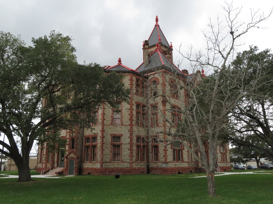 Dewitt County Courthouse景点图片