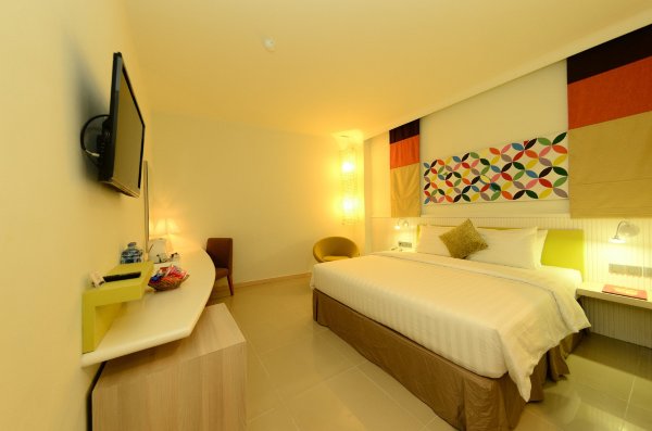 钱德拉酒店-官方