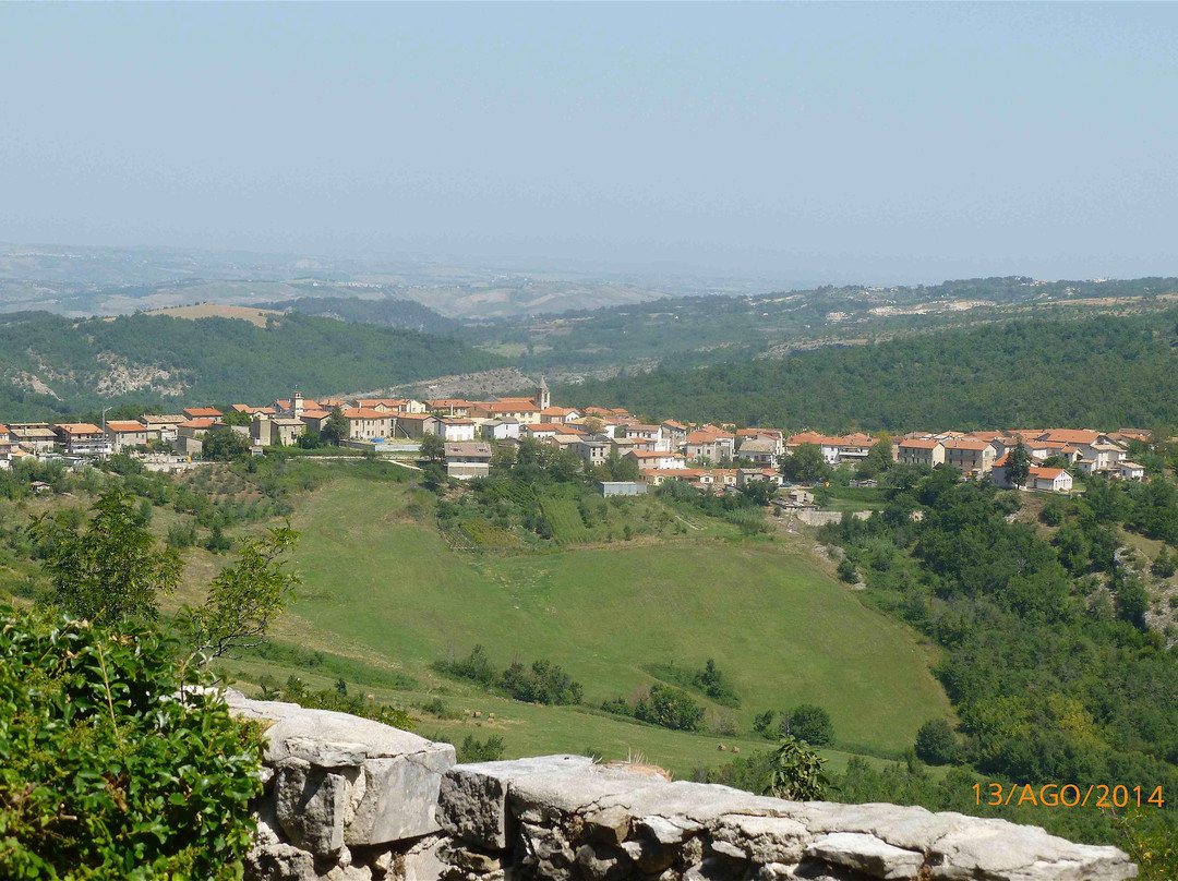 Castello di Salle-Salle必去景点