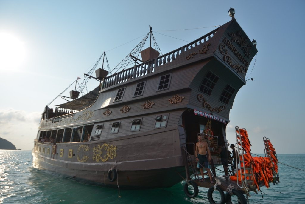 Admirallica Pirate Boat Tour-攀瓦角必去景点