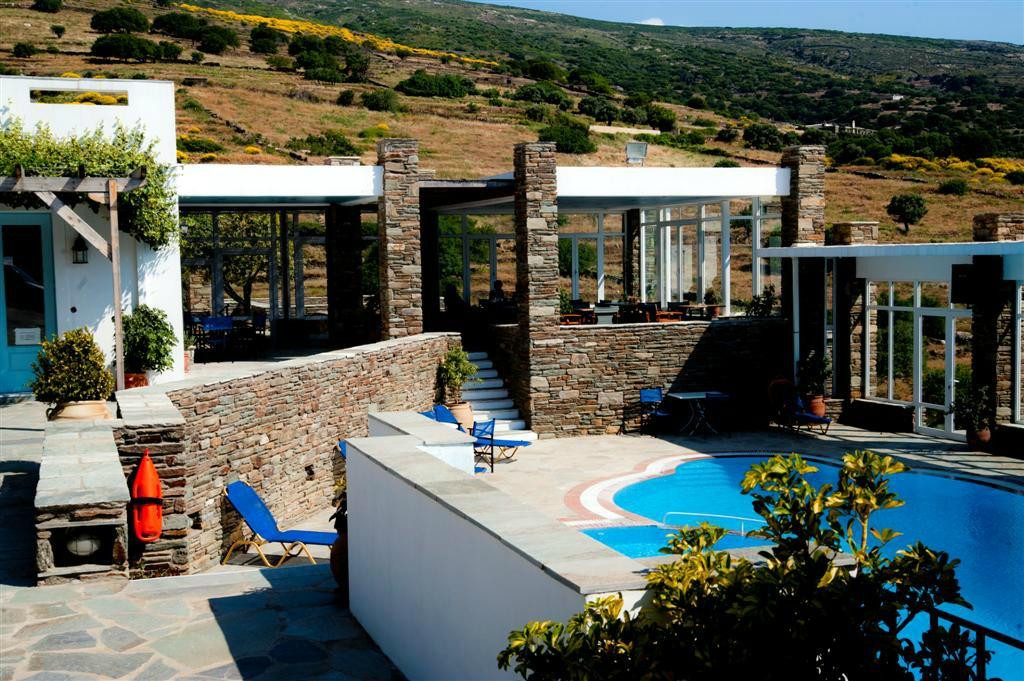 Aiolos Hotel