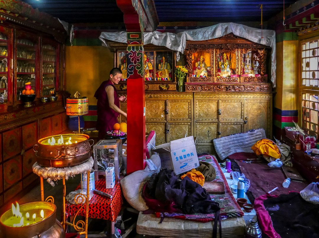 阿尼仓空寺