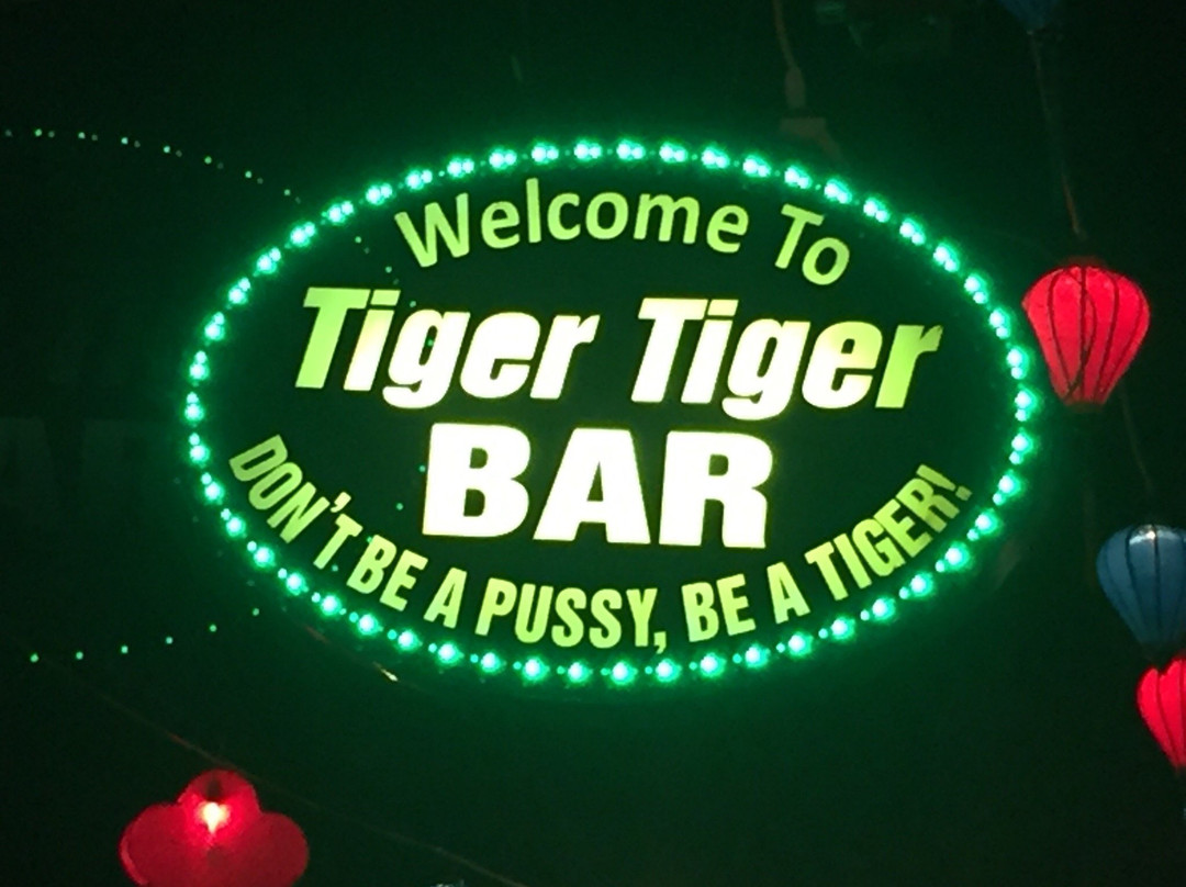 King Tiger Tiger Bar-会安必去景点