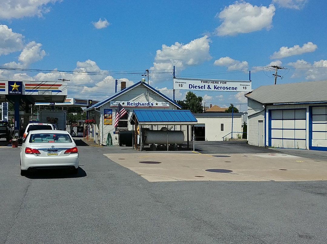 Reighard's Gas Station - one of the oldest Gas Stations in America景点图片